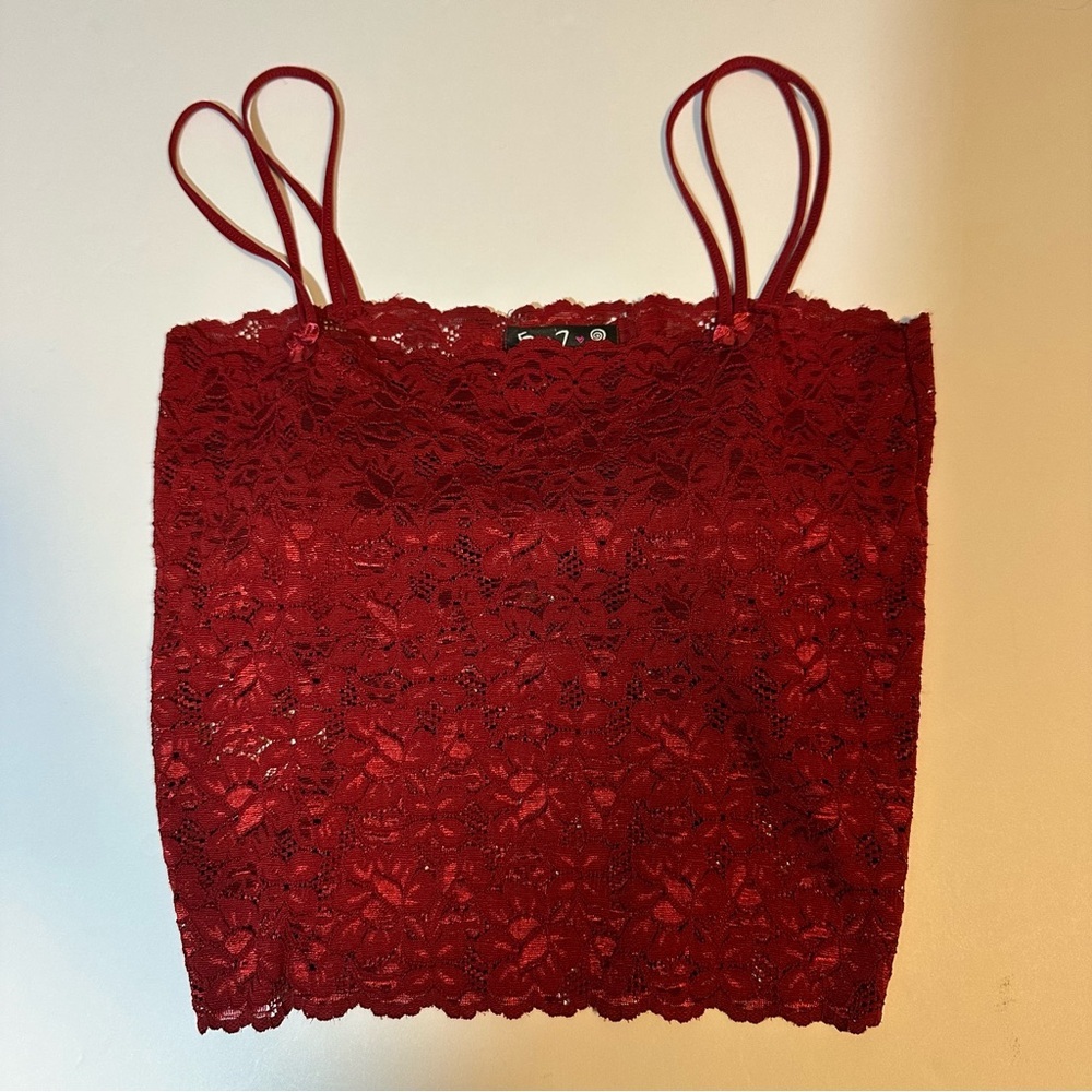 Vintage Y2K 5•7•9 Stretch Lace Tank Top Red Wine Floral Cropped